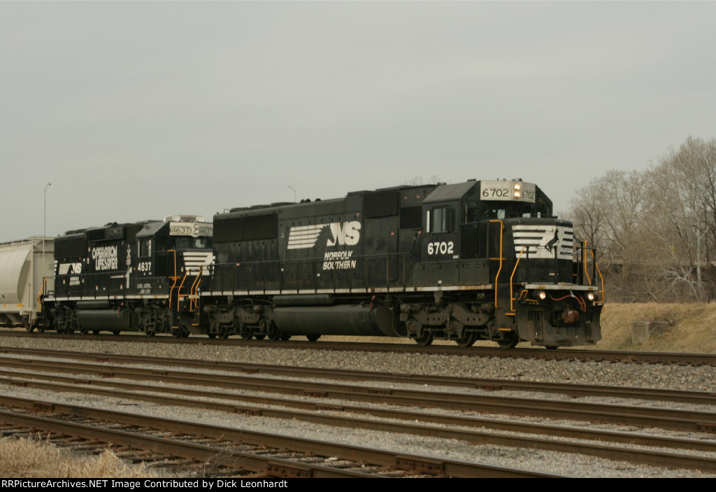 NS 6702